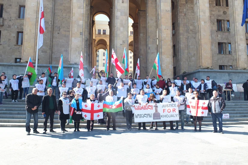 Tbilisidə Xocalıya ədalət şüarı ilə aksiya keçirilib - FOTO