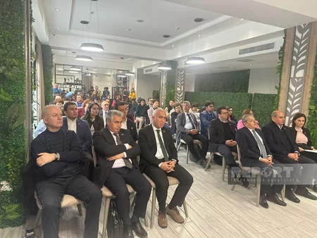Şuşa Azərbaycanın tarixi və strateji əhəmiyyətli mədəniyyət paytaxtı kitabının təqdimatı keçirilib
