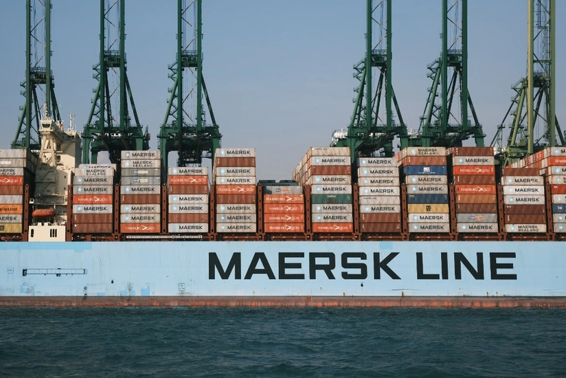 Maersk to pause all container ship traffic through Red Sea