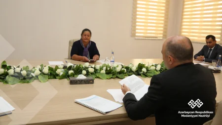 Mədəniyyət naziri Ağdamda vətəndaşları qəbul edib