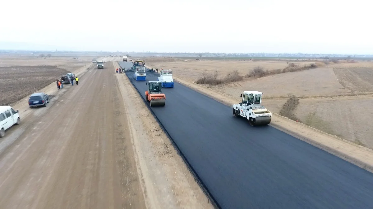 Yükdaşımalarda mühüm rol oynayan yol genişləndirilir