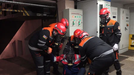 FHN metroda təlim keçirib
