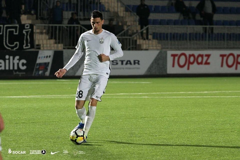 Легионер Нефтчи начал тренировку в команде дублеров