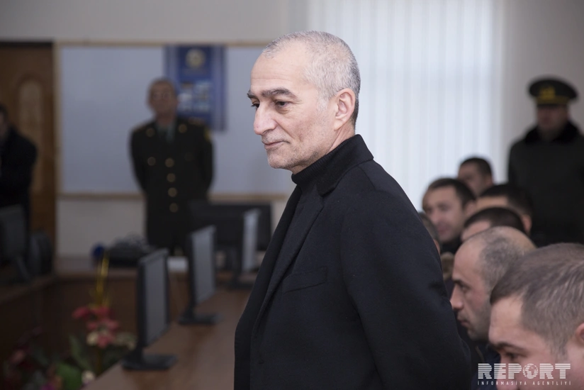 Azərbaycanda 9 uşaq atası əfv olundu - FOTO