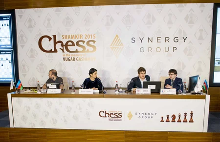 ​Maqnus Karlsen ShamkirChess 2015də liderliyə yüksəlib