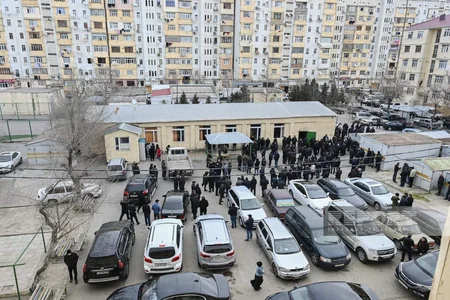 Состоялись похороны погибшего при землетрясении в Турции Гюндюза Назарзаде 
