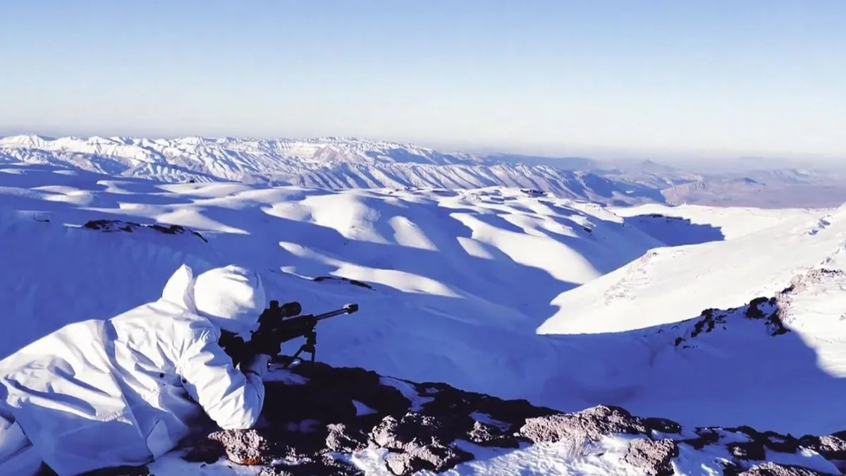 Turkish special forces eliminate 12 PKK shelters and positions in mountainous terrain