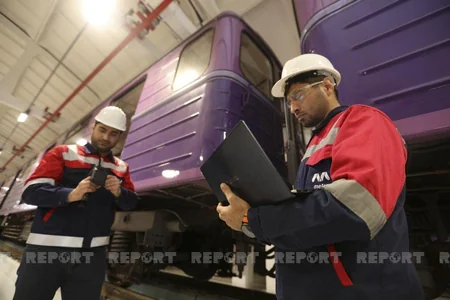 Bakı metrosu bu il 55 vaqonunu təmir etdirəcək