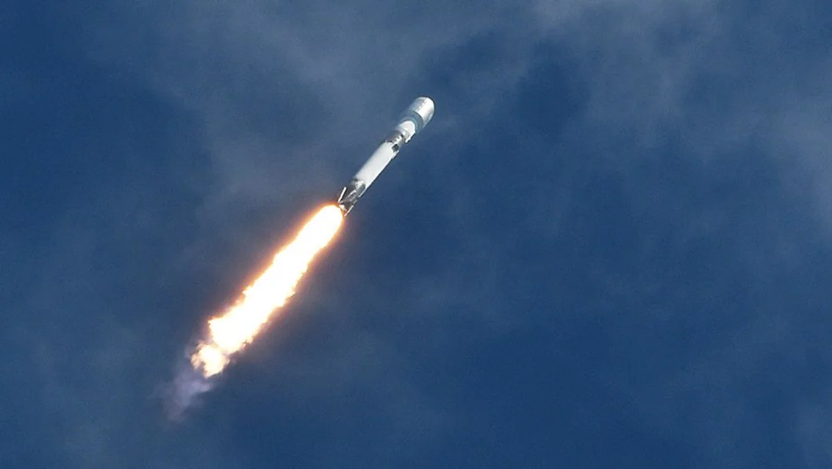 SpaceX запустила на орбиту вторую за два дня ракету с интернет-спутниками Starlink