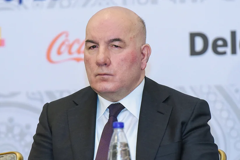 Эльман Рустамов: Рост экономики в ненефтяном секторе следует стабилизировать на уровне 5%