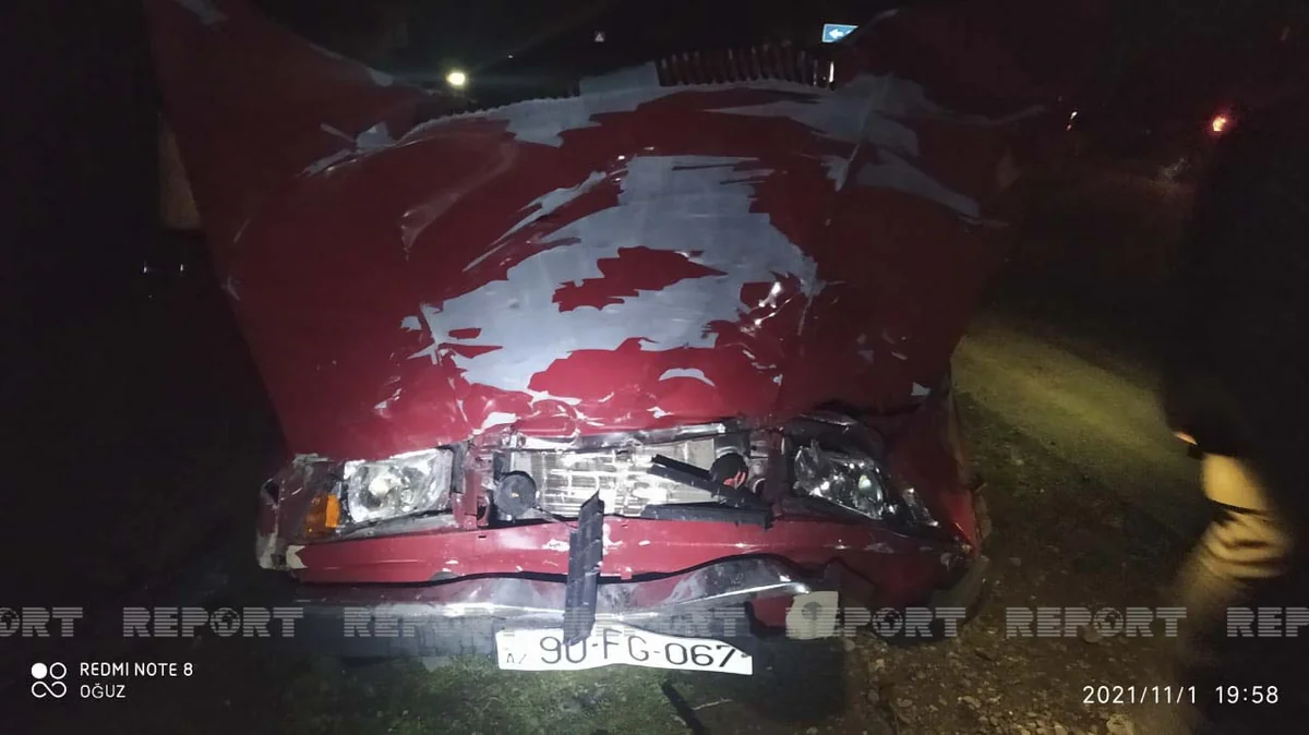 Oğuzda yol qəzası baş verib, ata və qızı xəsarət alıb