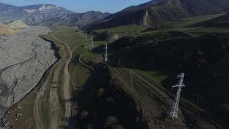 Azərişıq: Ötən il ümumilikdə 6 min km-dək hava xətləri, kabellər və naqillərin çəkilişi həyata keçirilib