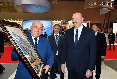 Prezident İlham Əliyev SPECA ölkələrinin sərgisinin açılışında iştirak edib - YENİLƏNİB