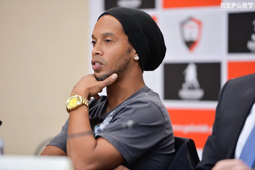Bakıda Ronaldinyo Futbol Akademiyasının açılışı növbəti dəfə təxirə salınıb