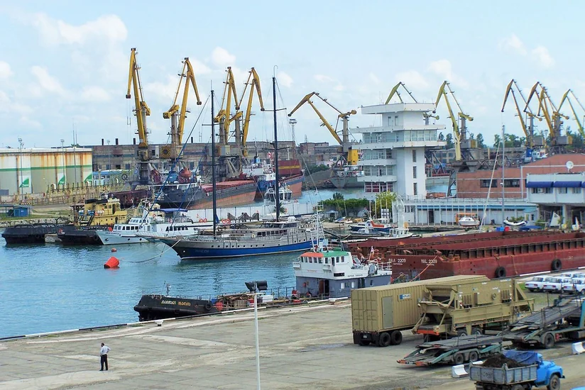 Армения попросила Грузию перевозить российские товары по морю