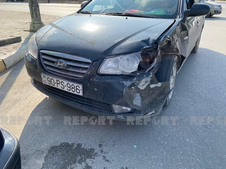 Sumqayıtda iki avtomobil toqquşdu