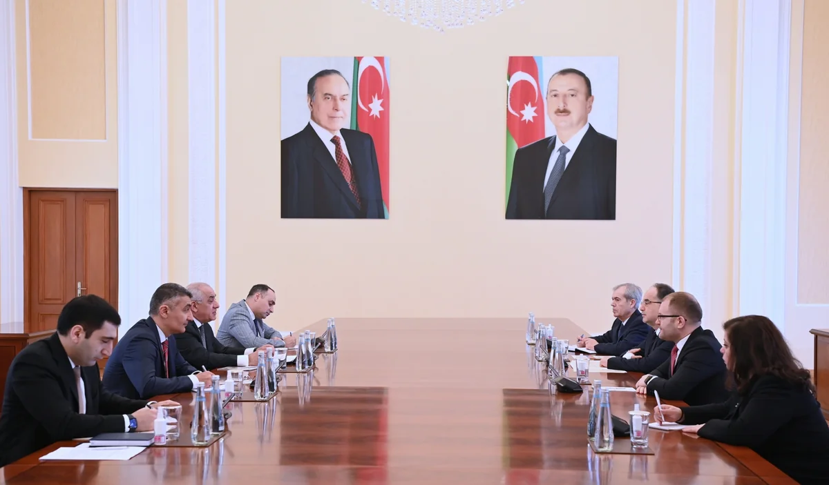Azərbaycanın Baş naziri Albaniya Prezidenti ilə görüşüb