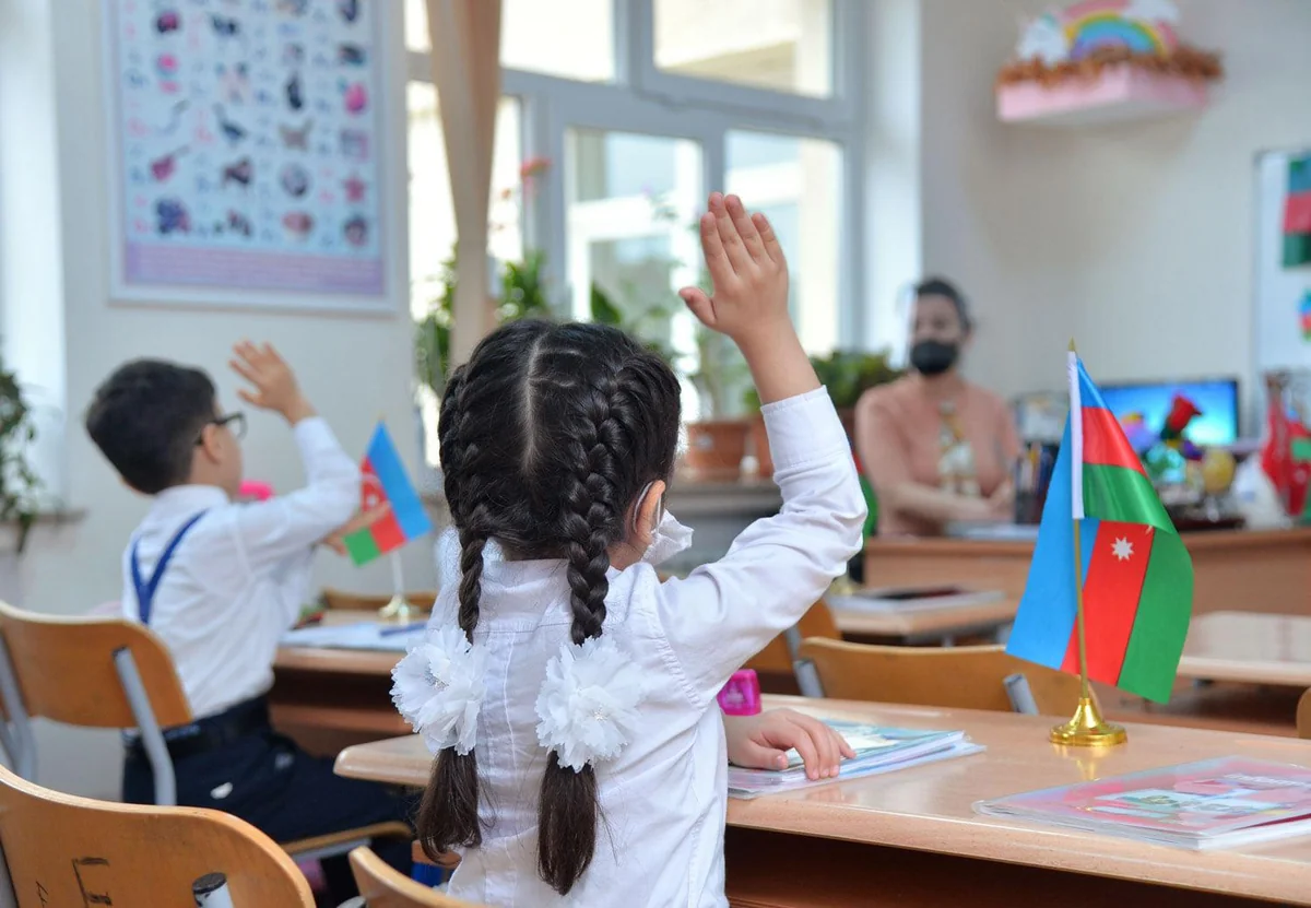 Təhsil Nazirliyi: 11 min ibtidai sinif müəlliminin qiymətləndirilməsi aparılacaq