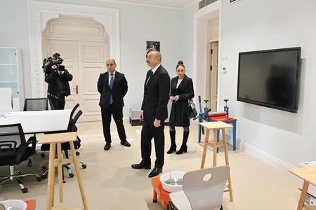 Prezident və birinci xanım Bakıda Uşaq-Gənclər İnkişaf Mərkəzində yaradılan şəraitlə tanış olublar