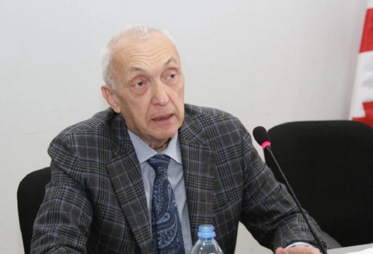 Tengiz Tsertsvadze: “Gürcüstanda kütləvi vaksinasiya hələ mümkün deyil”