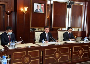 Hüquq siyasəti və dövlət quruculuğu komitəsinin növbəti iclası keçirilib