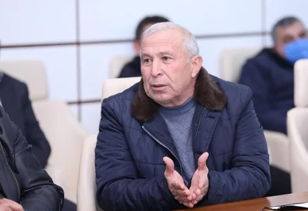Şəmkirdə sahibkarlar qaz borcunun ödənişi üçün Azəriqazdan vaxt istəyiblər