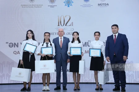Ən Yaxşı Təqdimat müsabiqəsinin qalibləri mükafatlandırılıb