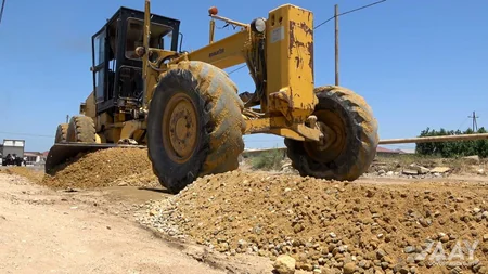 Bakının Kürdəxanı və Maştağa qəsəbələrinin yolları təmir edilir