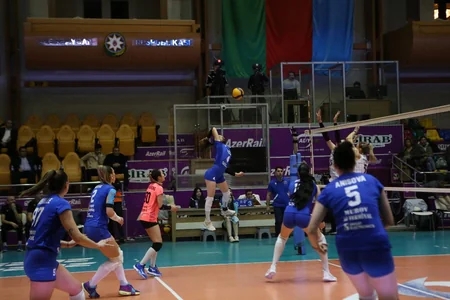 Qadın voleybolçular arasında Azərbaycan Yüksək Liqasında IX turun oyunları keçirilib