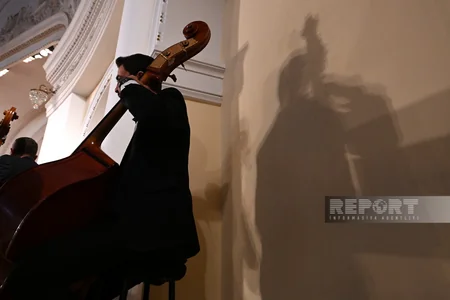 Fərhad Bədəlbəylinin ifasında konsert proqramı təşkil olunub