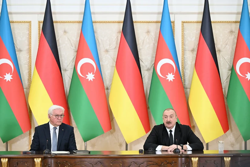 İlham Əliyev almaniyalı həmkarını Azərbaycan-Ermənistan sülh prosesi barədə məlumatlandırıb