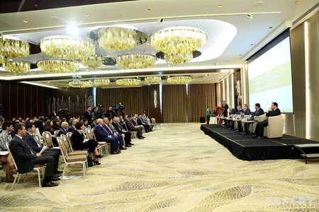 Xaricdə təhsil alan gənclər üçün “Sahibkarlıq və start-up fəaliyyəti” mövzusunda tədbir keçirilib