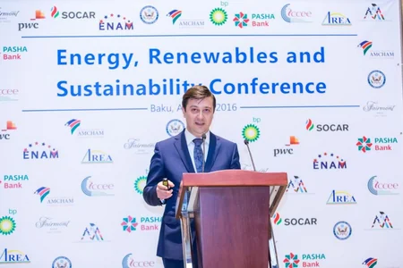 ​AmCham rəhbərliyi SOCAR CNG ilə görüş keçirib