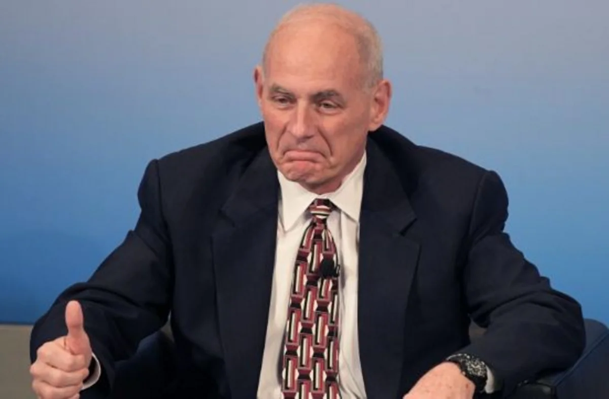 Donald Tramp Ağ ev aparatına yeni rəhbər təyin edib