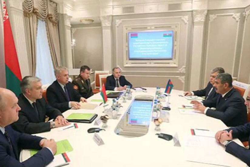 Министр обороны Азербайджана встретился с государственным секретарем Совета Безопасности Беларуси