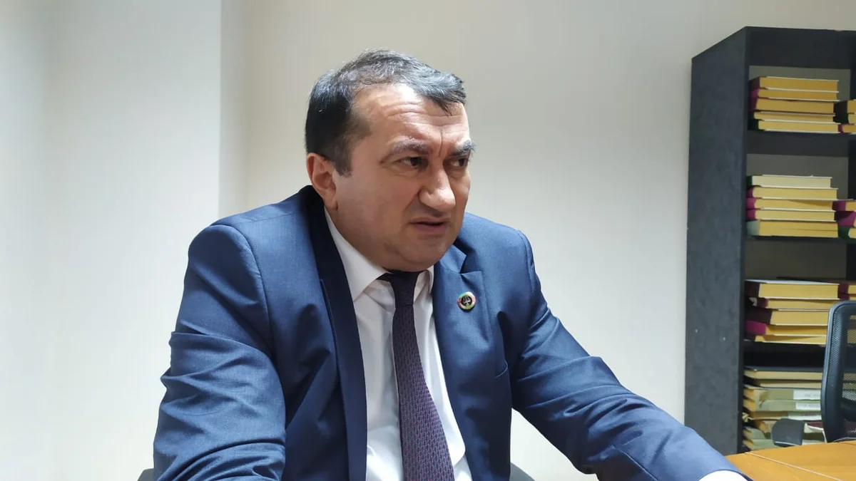 Azərbaycanda tanınmış vəkil koronavirusa yoluxub