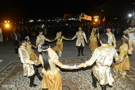 Lənkəranlılar Prezident seçkilərində qələbə sevincini bayram ediblər