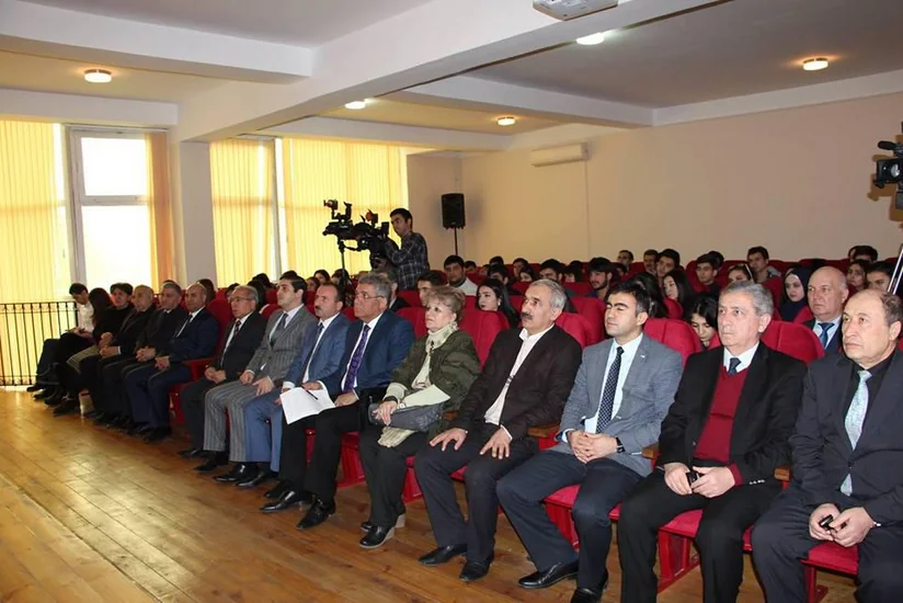 ​Bilik Fondunun təşkilatçılığı ilə 20 Yanvar şəhidləri anılıb