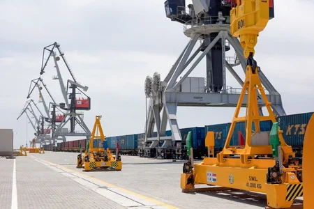 Bakı Limanında xam neft və neft məhsullarının aşırılması 30% artıb