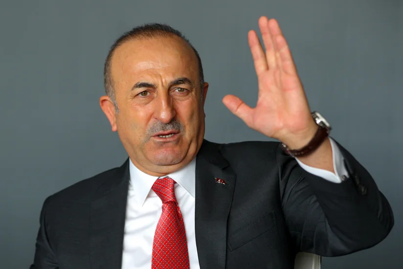 Çavuşoğlu Lavrovu Ermənistanın atəşkəsi pozması barədə məlumatlandırdı