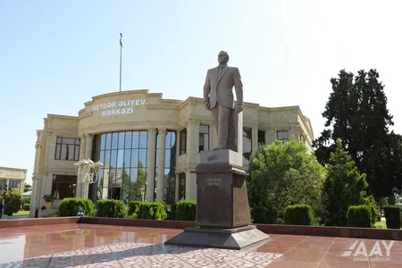 Saleh Məmmədov Ağdamda vətəndaşları qəbul edib