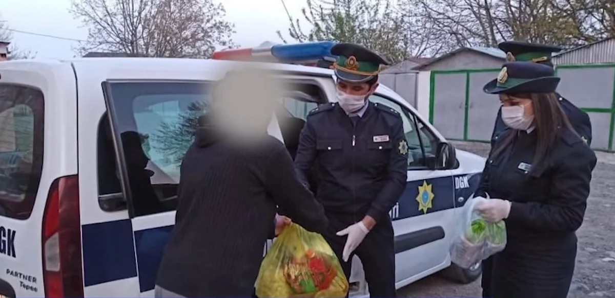 Gömrükçülər yardımlarını davam etdirirlər