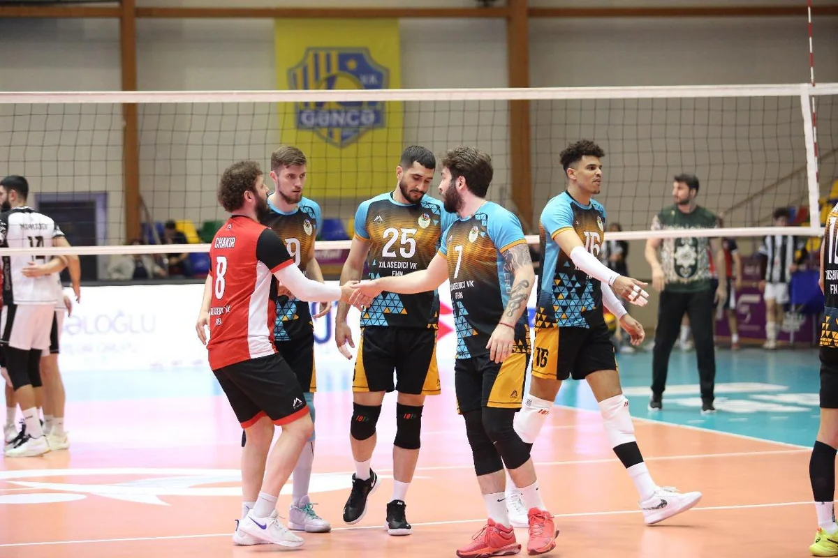 Kişi voleybolçular arasında üçüncü yer uğrunda mübarizəyə start verilib