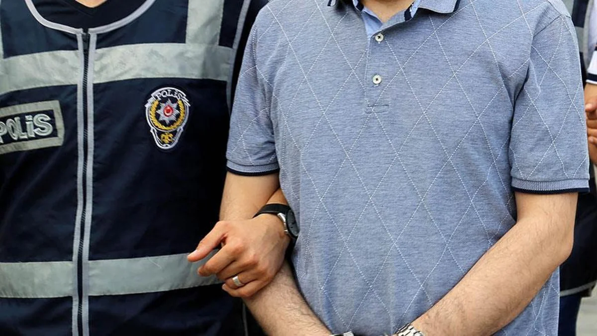Türkiyədə FETÖ işi ilə bağlı 2 hakim və 1 prokuror həbs edilib