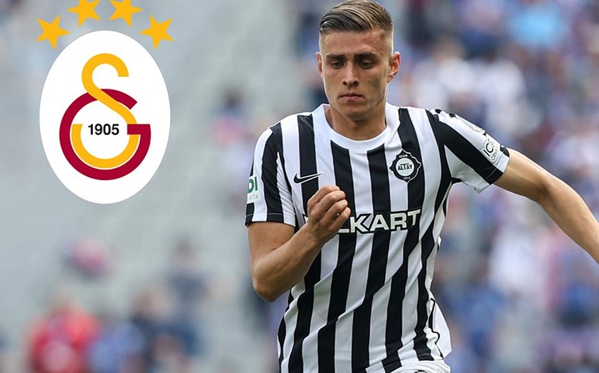 Qalatasaray 19 yaşlı müdafiəçini transfer edib
