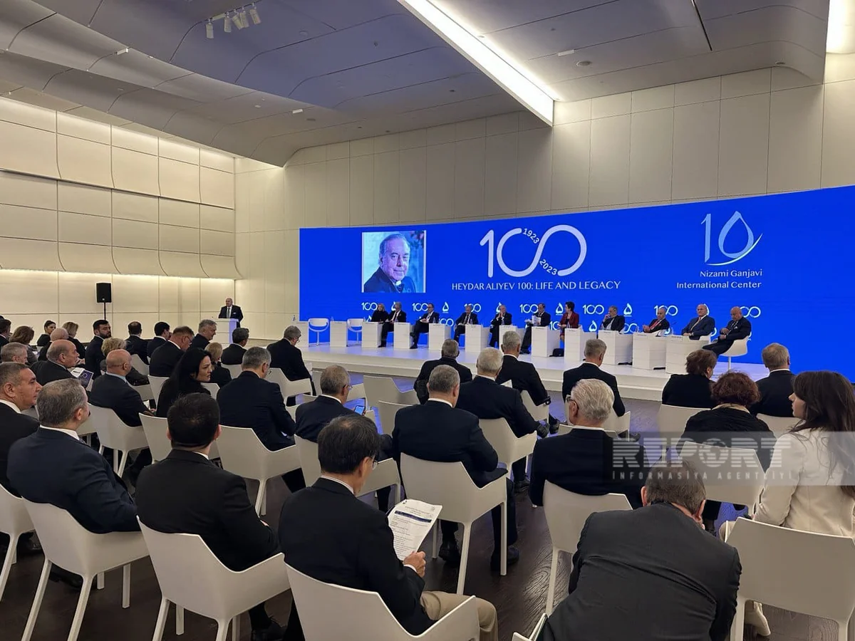 Hongbo: Heydar Aliyev made important contribution to  development of Azerbaijan-China relations