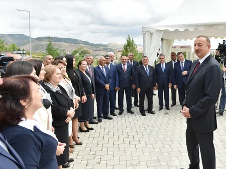 ​Prezident Ağsuya içməli suyun verilməsi mərasimində iştirak edib