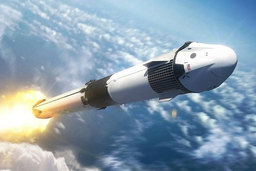 Корабль Crew Dragon приводнился в Атлантике