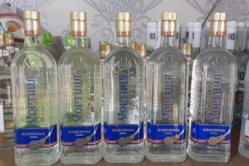 Ağcabədidə kafedə saxta alkoqollu içkilər aşkarlanıb