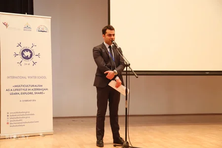 Azərbaycanda xarici tələbələrin də qatıldığı qış məktəbi fəaliyyətə başlayıb